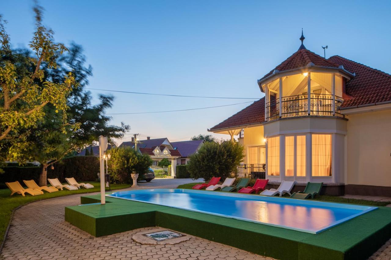 Bed & Breakfast Admiral Family