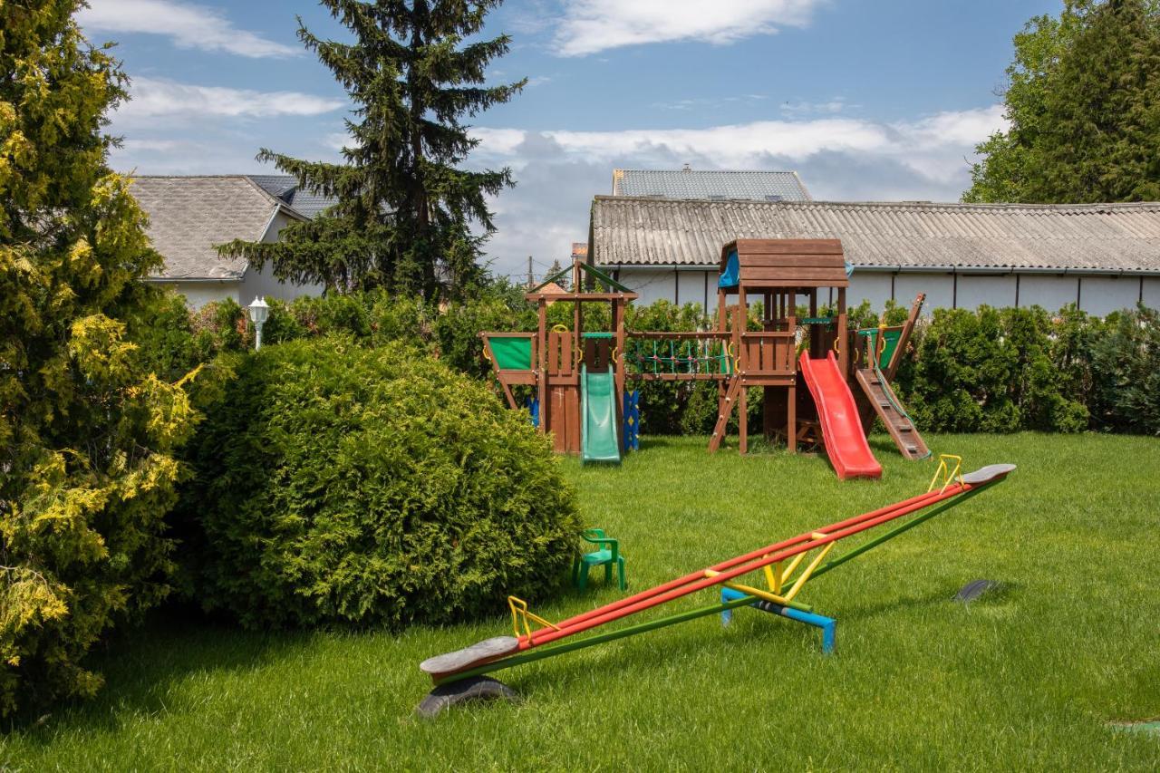 Admiral Family Bed and breakfast Keszthely
